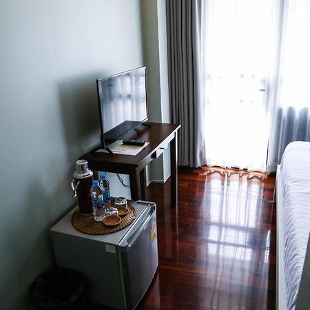 Tongsiam Hostel Chiang Rai Buitenkant foto